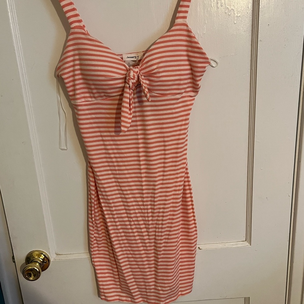 Mini dress with tie